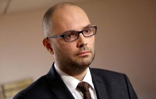 NEPLP: Latvijas Radio darbiniekiem izmaksātās piemaksas vairākkārt pārsniedz to pamatalgu