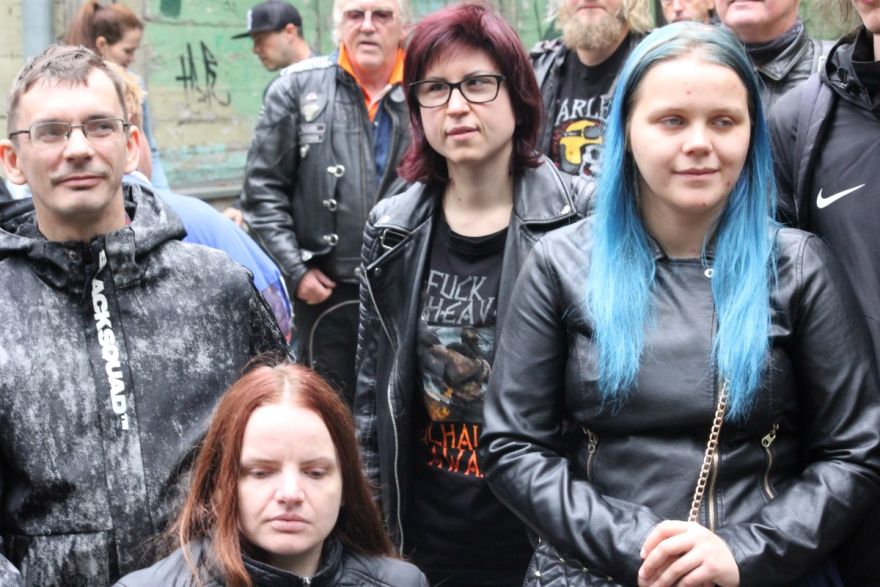 Neredzīgi un vājredzīgi cilvēki sēdīsies uz motocikliem – īpašs brauciens vedīs uz "Sēnīti"