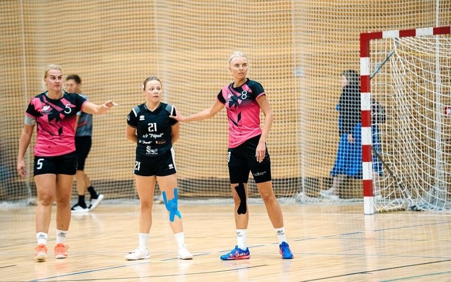 Neveiksmīgo sezonu Salaspils handbolistes turpina ar sesto zaudējumu pēc kārtas