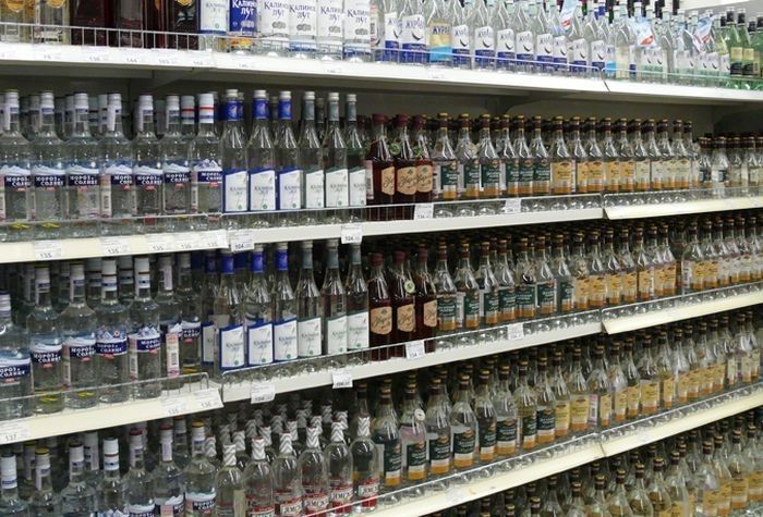 No 1.augusta noteikti jauni alkohola tirdzniecības laika ierobežojumi