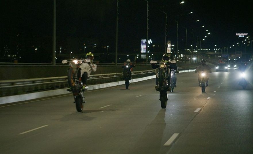 Novembrī uz kino ekrāniem nonāks latviešu krimināldrāma "Slāpes"