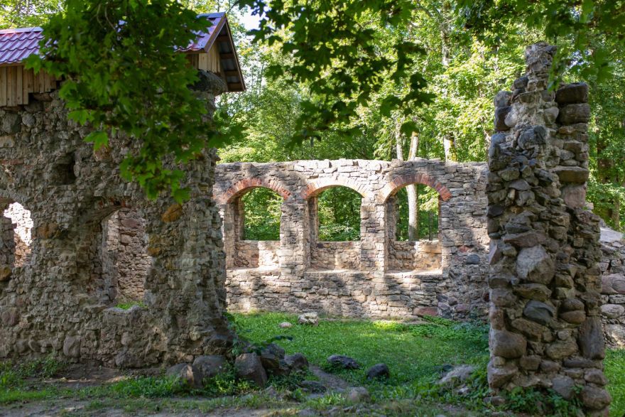 Ogres novada pašvaldība uzsāk Lielvārdes pilsdrupu atdzimšanu