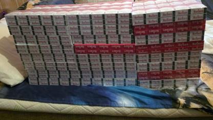 Attēls rakstam: Olainē pie vīrieša konstatē 15 000 nelegālo cigarešu un vairāk nekā četrus litrus metadona