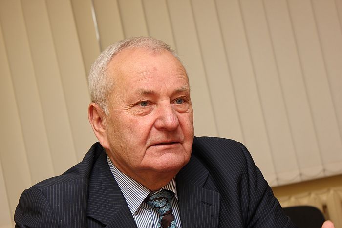 Olaine svin 45 gadu jubileju; mēra apsveikums