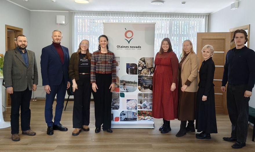 Olaines novada pašvaldības un Izglītības un zinātnes ministrijas pārstāvji pārrunā jaunatnes politikas aktualitātes