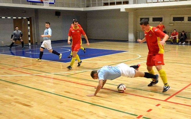 Olaines un Stopiņu komandas vadībā telpu futbola turnīros