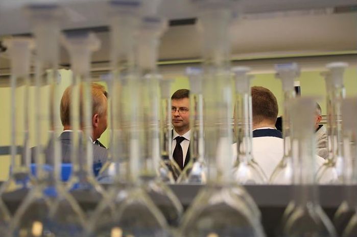 "Olainfarm" saņēmis "Baltijas korporatīvās izcilības balvu 2012"