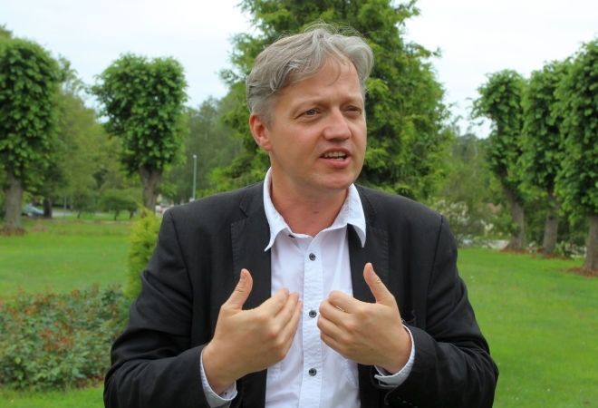 Otto Ozols. Nenoliegsim savus pamatus. Atklāta vēstule Somijas, Igaunijas, Latvijas, Lietuvas un citu ES valstu vadītājiem