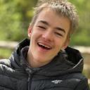 Attēls rakstam: Palīdzēsim 15 gadus vecajam Emīlam no Saukrastiem saglabāt spēju stāvēt!