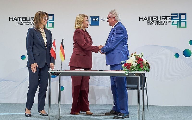 Paraksta memorandu par "Rheinmetall" munīcijas ražotnes izveidi Latvijā