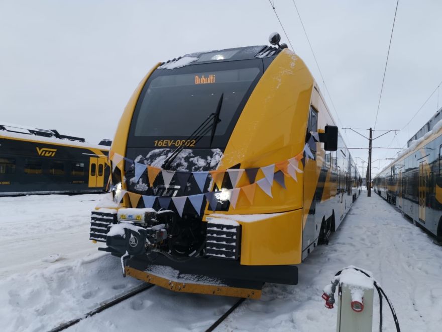 "Pasažieru vilciens": Jaunajos elektrovilcienos biļešu reģistratori varētu sākt darboties janvārī