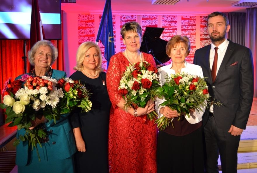 Pasniegtas atzinības "Stopiņu novada Goda pilsonis"