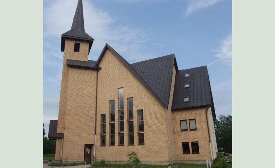 Pašvaldība pārdod draudzei zemi zem Olaines katoļu baznīcas