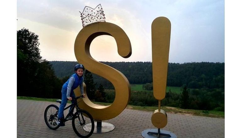 Pašvaldības policija uzsāk velo apmācības Siguldas pilsētas vidusskolas skolēniem