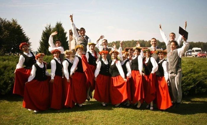 Pavasara koru koncerts Berģos