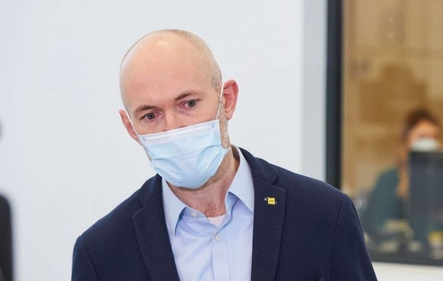 Pavļuts: Prognozes rāda, ka 500 hospitalizēto Covid-19 pacientu robežu mēs sasniegsim jau septembra beigās