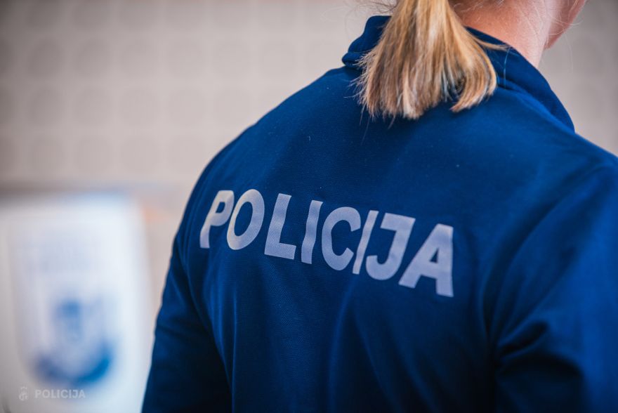 Pēc traģēdijas Priekulē – kādas izmaiņas ieviestas policistu darbā visā Latvijā?