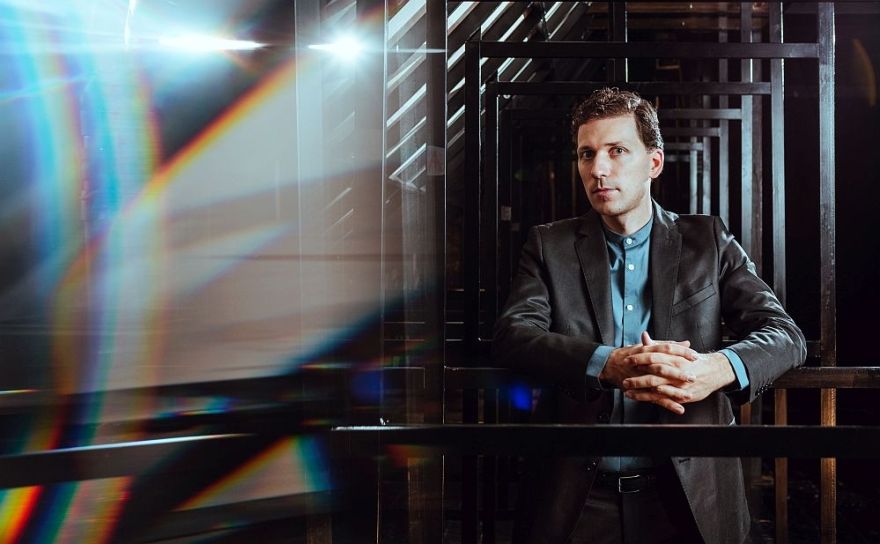 Pianists Reinis Zariņš: Klausos to, ko spēlēju, un spēlēju to, ko klausos