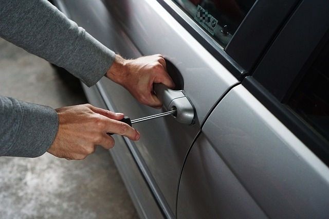 Pie Olaines saskrējušās četras automašīnas; cietušo nav