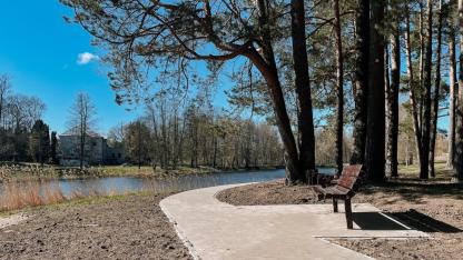 Attēls rakstam: Pie Ulbrokas ezera pabeigti labiekārtošanas darbi