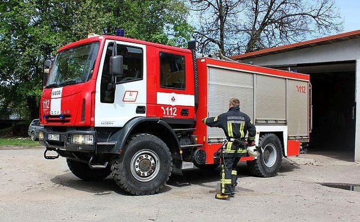Pierīgā degusi gan kūla un meža zemsedze, gan vasarnīca, šķūnis, pirts un dzīvojamā māja
