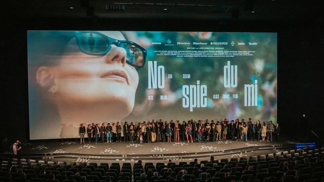 Attēls rakstam: Pirmizrādi piedzīvojusi Alises Zariņas filma "Nospiedumi"; no piektdienas tā skatāma arī Siguldā