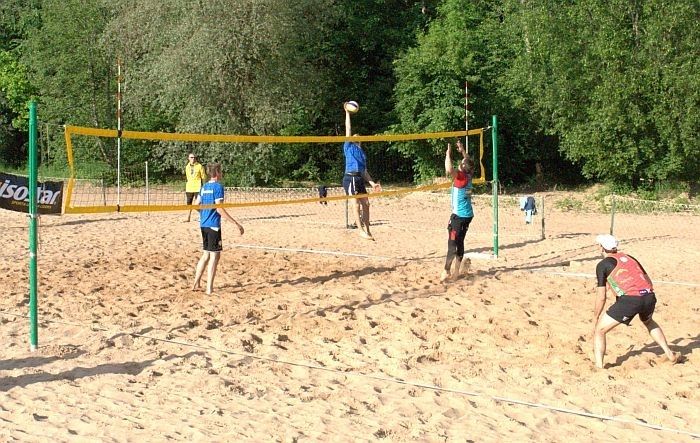 Pludmales volejbola turnīrs "Joker Beach Ball" Siguldā