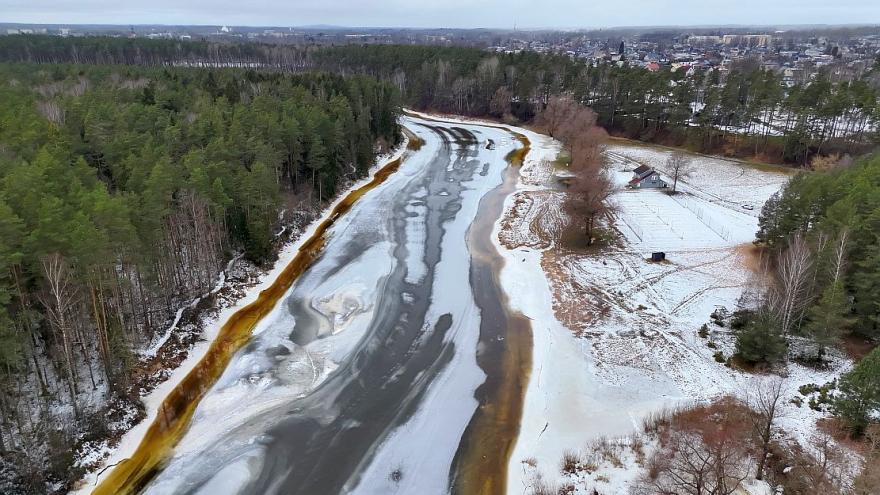 Attēls rakstam: Plūdu sezonai sākoties, aicina ievērot elektrodrošību