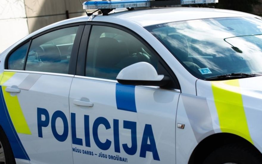 Policija aicina atsaukties aculieciniekus ceļu satiksmes negadījumiem Salaspilī un Mārupē