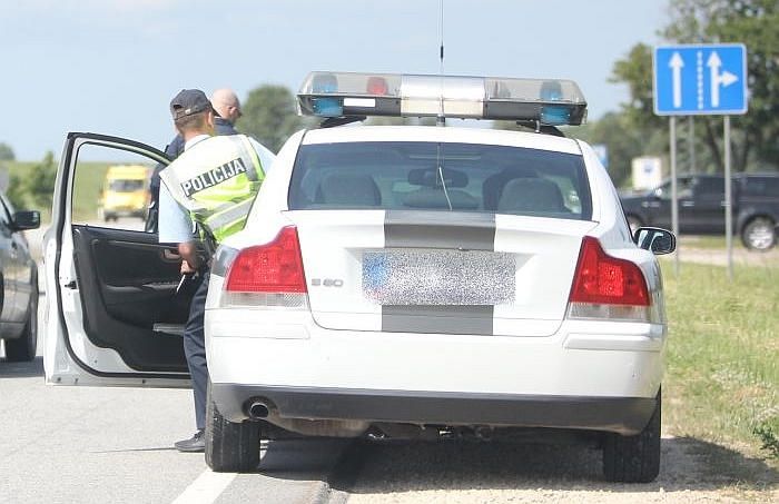 Policija aicina atsaukties uz Rīgas apvedceļa notikuša negadījuma aculieciniekus