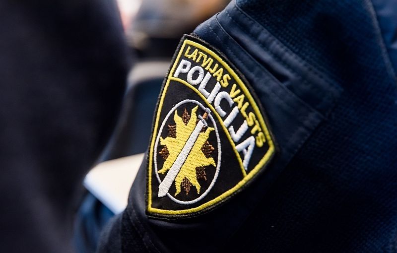 Policija aicina: svētku brīvdienās pasargā savu mājokli no zagļiem un pieskati kaimiņa sētu!