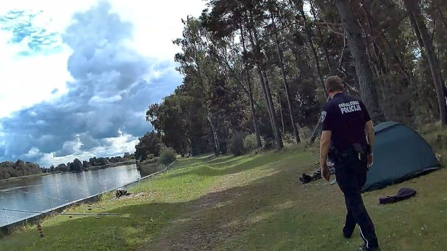 Policija dabas parkā "Piejūra" pieķer noteikumu pārkāpējus: Kas jāzina ikvienam atpūtniekam?