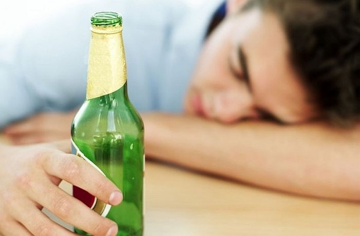 Populāri mīti par alkohola lietošanu
