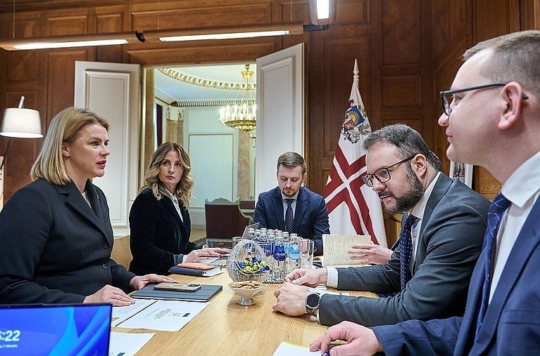 Premjere kā prioritāti Briškenam izvirza konkrētu uzdevumu izpildi noteiktos termiņos