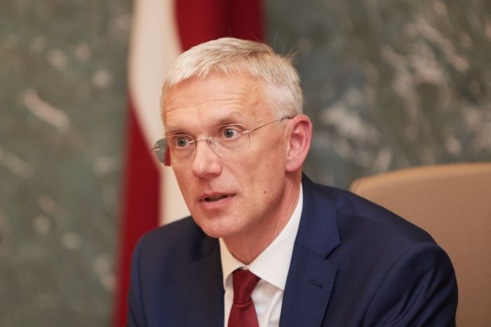Premjers: Aizdomu ēnas ap Rīgas domi un "Rīgas satiksmi" ir šausmīgas, bet tiksim ar to galā