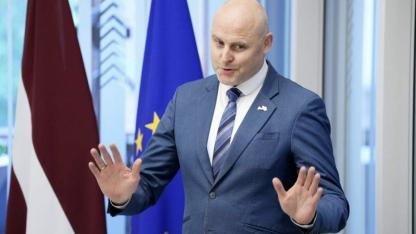 Attēls rakstam: Premjers Kulbergs noteicis moratoriju - uz 30 dienām tiks apturēti daži lielie un dārgie iepirkumi
