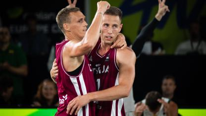 Attēls rakstam: Pret mājiniekiem par vietu pusfinālā – Latvijas 3×3 basketbolistiem svarīga cīņa Antverpenē