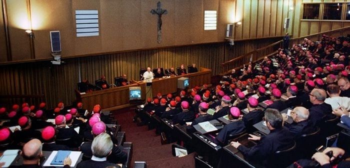 Priesteris: Ziņa par to, ka "Vatikāns atbalsta viendzimuma partnerattiecības", ir aplama