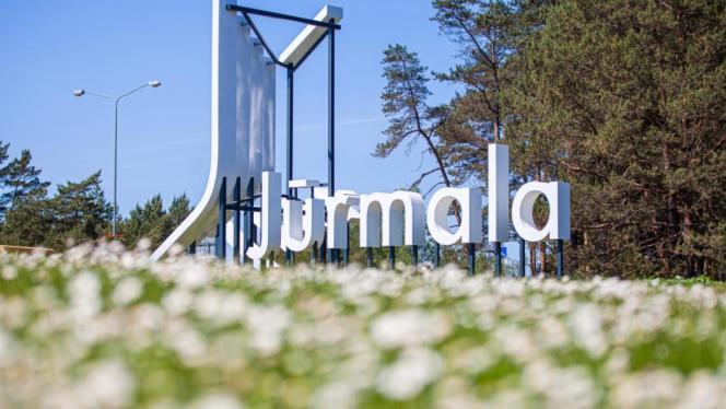 Attēls rakstam: Problēmas iebraukt Jūrmalā? Pašvaldība skaidro situāciju