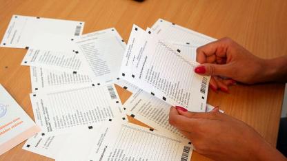 Attēls rakstam: Raidījums: Vēlētāju reģistra izstrāde kavējas, pieaug bažas par tehnisko gatavību Saeimas vēlēšanām