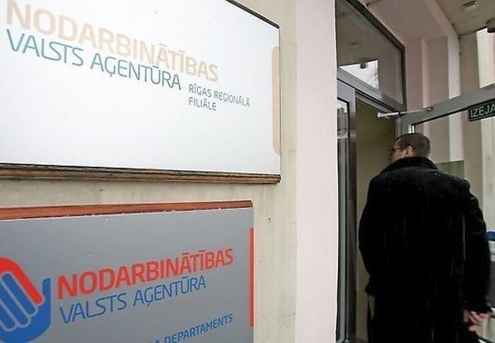 Reģistrētā bezdarba līmenis Latvijā jūnija beigās sarucis līdz 7,4%