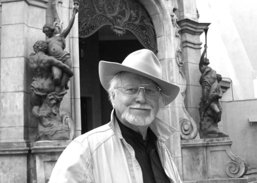 Rīgas Latviešu biedrības namā atvadīsies no kinorežisora un scenārista Streiča