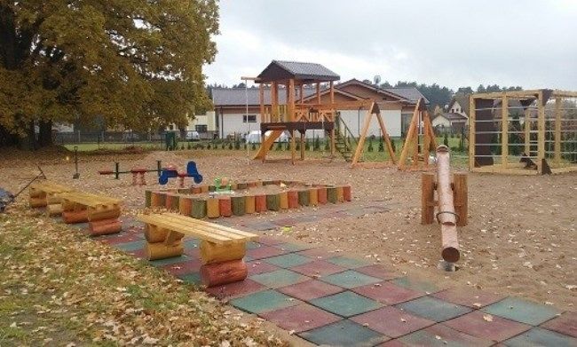 Rotaļu laukums Ādažu novadā - pērn labākais pašu iedzīvotāju realizētais projekts Pierīgā 