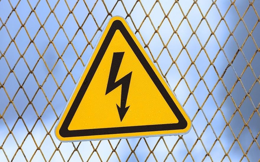"Sadales tīkls" pirms brīvlaika atgādina elektrodrošības principus