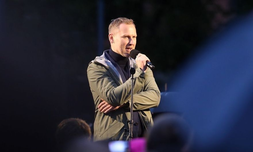 Saeima atzīst, ka Gobzems pārkāpis četrus ētikas kodeksa punktus, un par to viņu izslēgs no vienas parlamenta sēdes