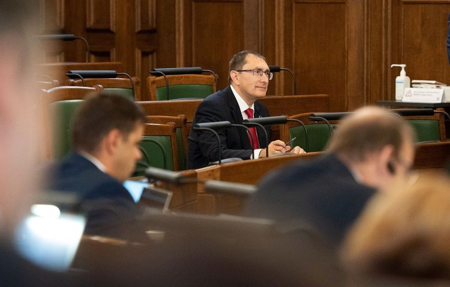 Saeima noraida opozīcijas priekšlikumu par neuzticības izteikšanu Linkaitam