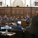Attēls rakstam: Saeima otrajā lasījumā atbalsta Sabiedrisko elektronisko plašsaziņas līdzekļu un to pārvaldības likuma projektu