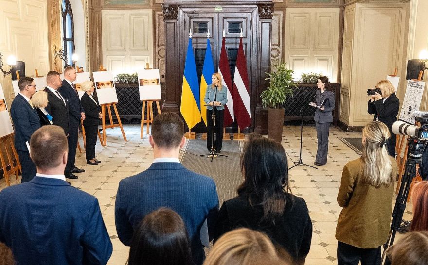 Saeima pauž atbalstu Ukrainai, pieminot tās pretošanos Krievijas bruņotajai agresijai