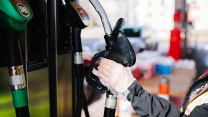 Attēls rakstam: Saeima uz trim mēnešiem samazina akcīzes nodokli dīzeļdegvielai