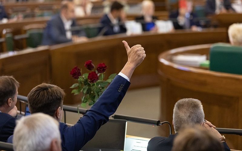 Saeima vienbalsīgi atbalsta Somijas un Zviedrijas pievienošanos NATO